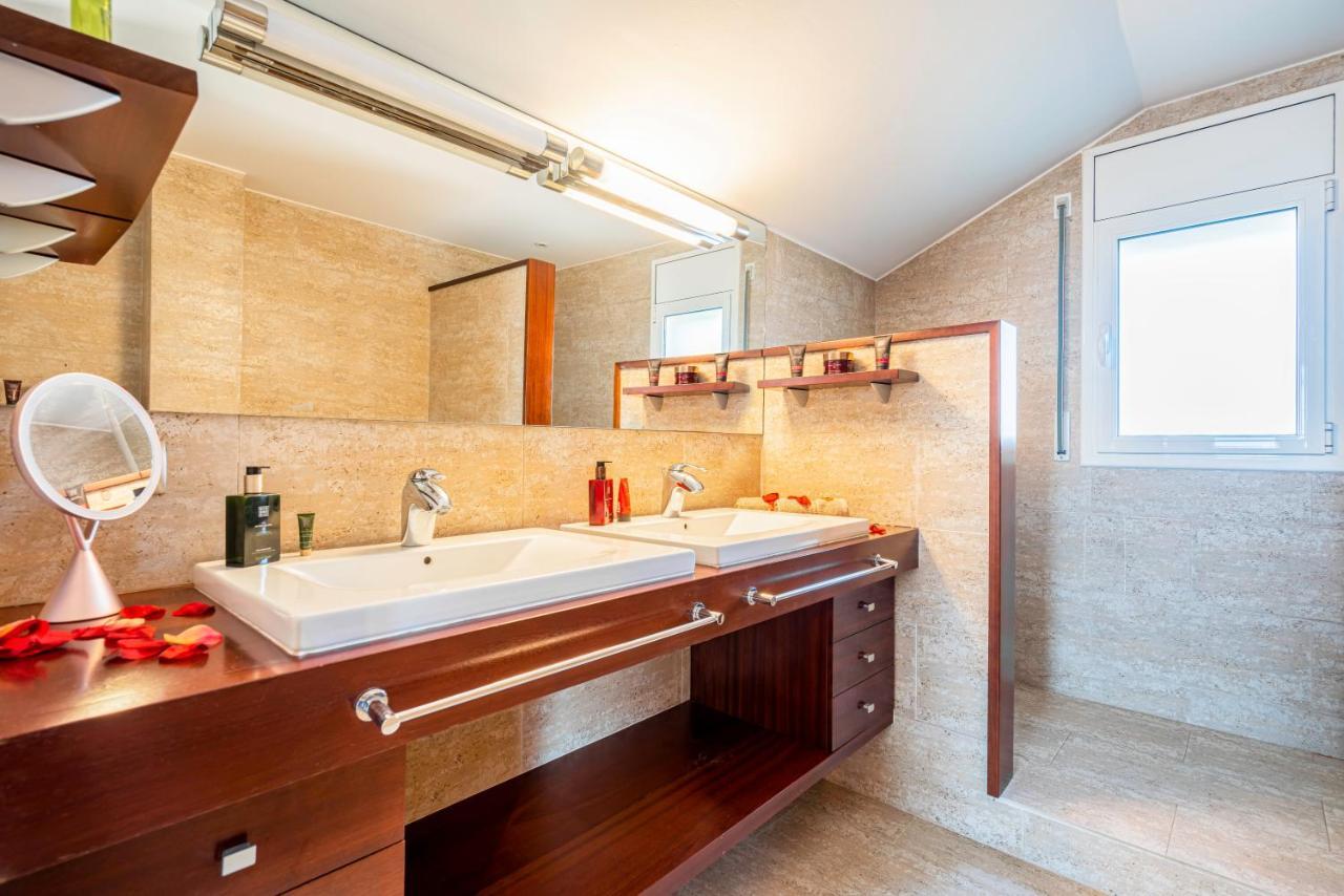Villa Casa Familiar Con Piscina Llica d'Amunt Exterior foto
